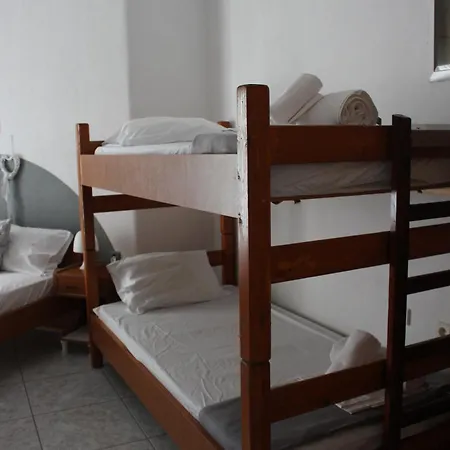 Center 9 Apartment *